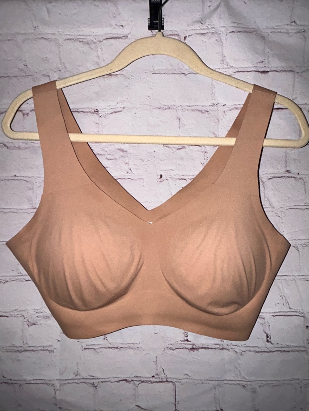 Honeylove V-Neck bra size XL